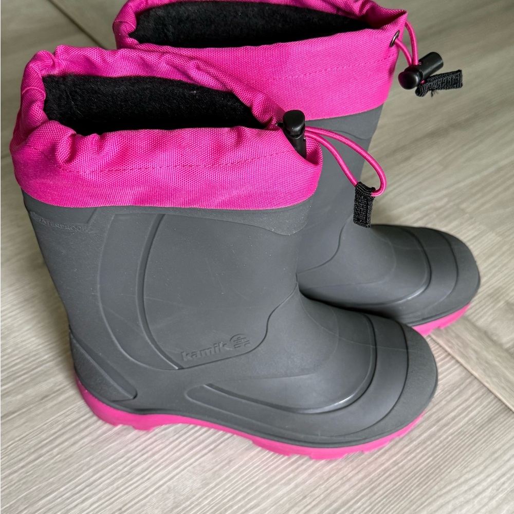 Kamik Kids Gray and Pink Insulated Rain & Snow Boots